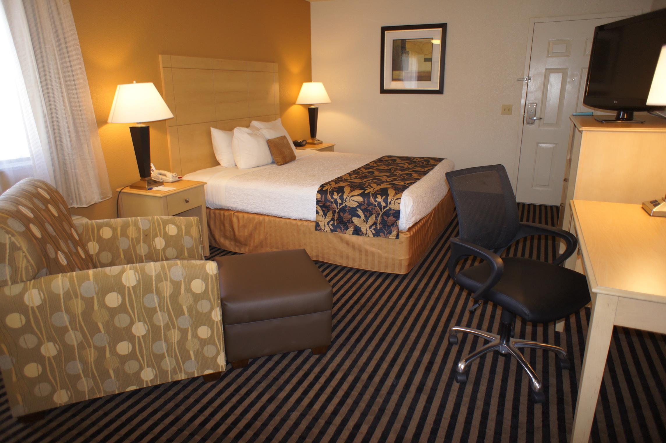 Best Western Plus Executive Inn & Suites Manteca Exterior photo