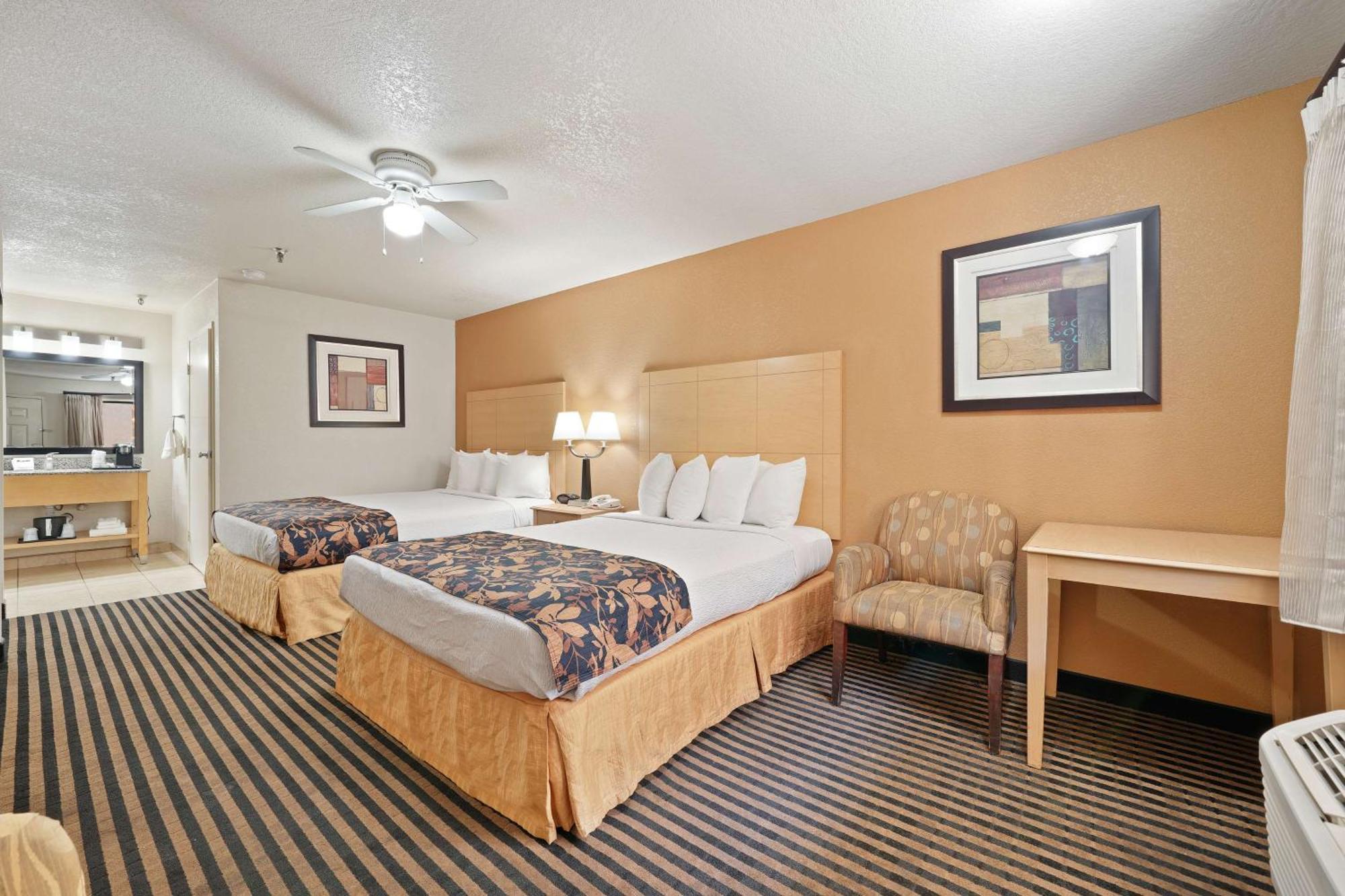 Best Western Plus Executive Inn & Suites Manteca Exterior photo