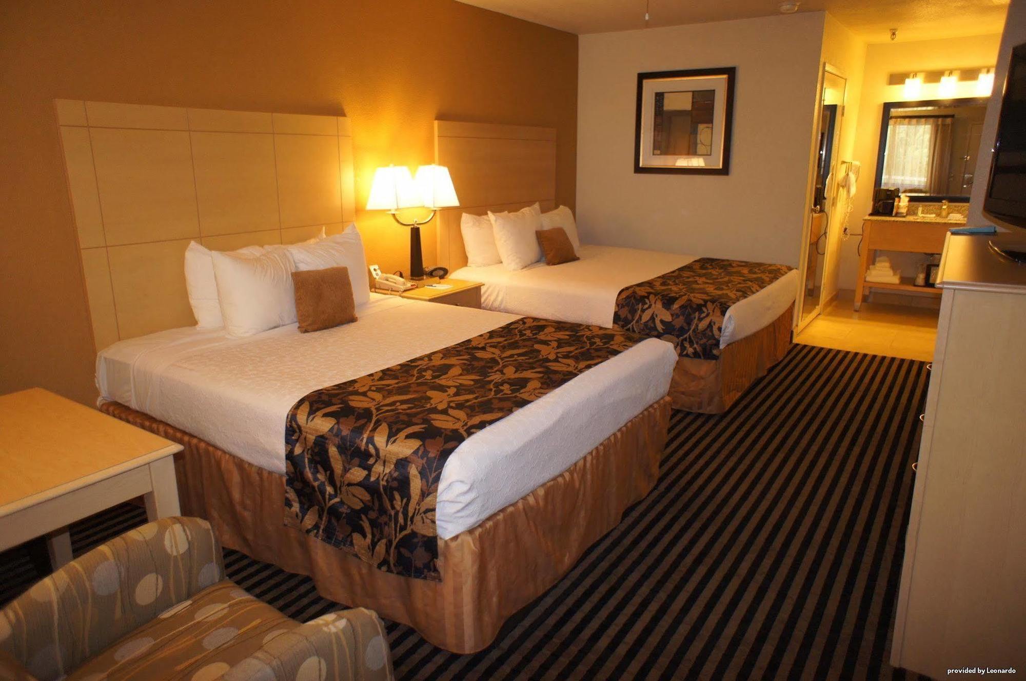 Best Western Plus Executive Inn & Suites Manteca Exterior photo